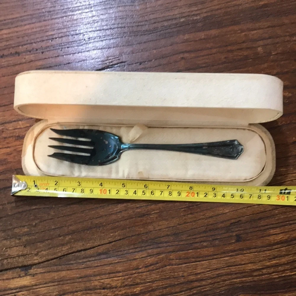▪️VINTAGE Zimmer Bros. Meat Fork